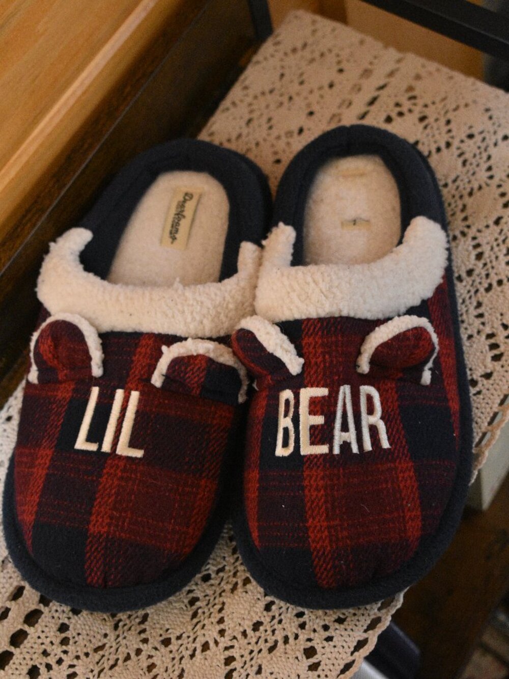 Children's slippers